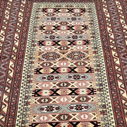 2x1.3M Quchan Rug