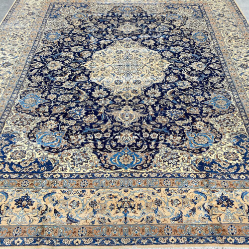 Masterpiece 4x3M Fine Silkinlaid Rug Nain (6La)