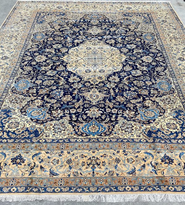 Masterpiece 4x3M Fine Silkinlaid Rug Nain (6La)