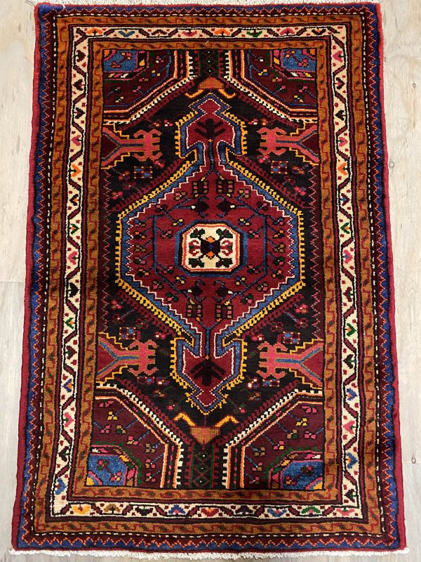 1.3×0.9M Tuserkan Tribal Rug
