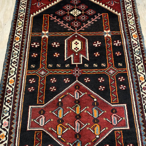 3M Hamedan Persian Runner