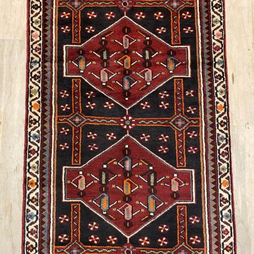 3M Hamedan Persian Runner