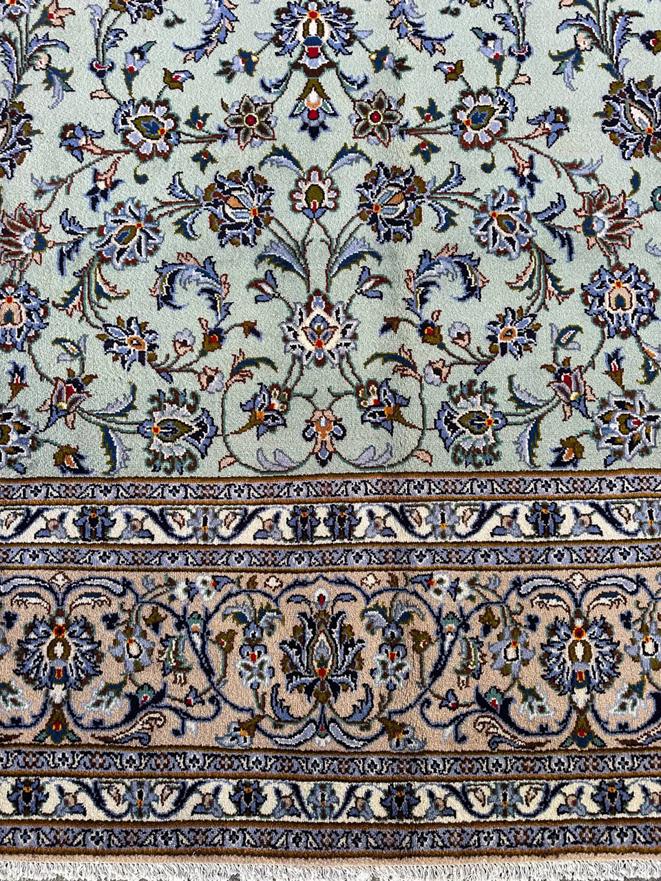4.2x3M Pistachio Tone Persian Kashan Rug - Image 4