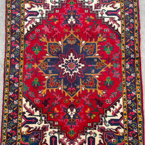 heriz rug