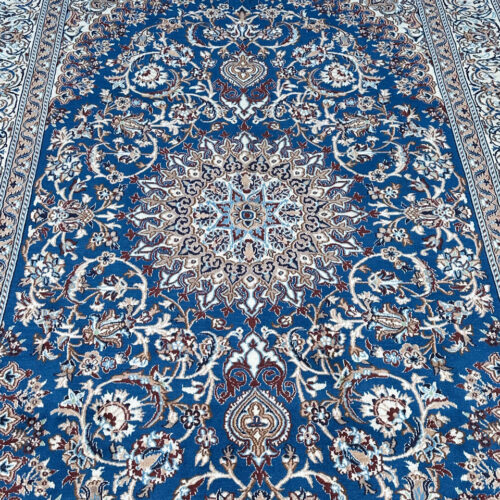 nain rug