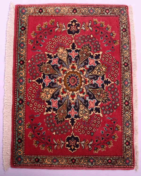 0.6×0.9M Fine Kashmar Persian Rug