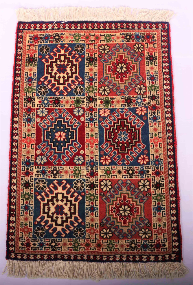 Yalameh Rug