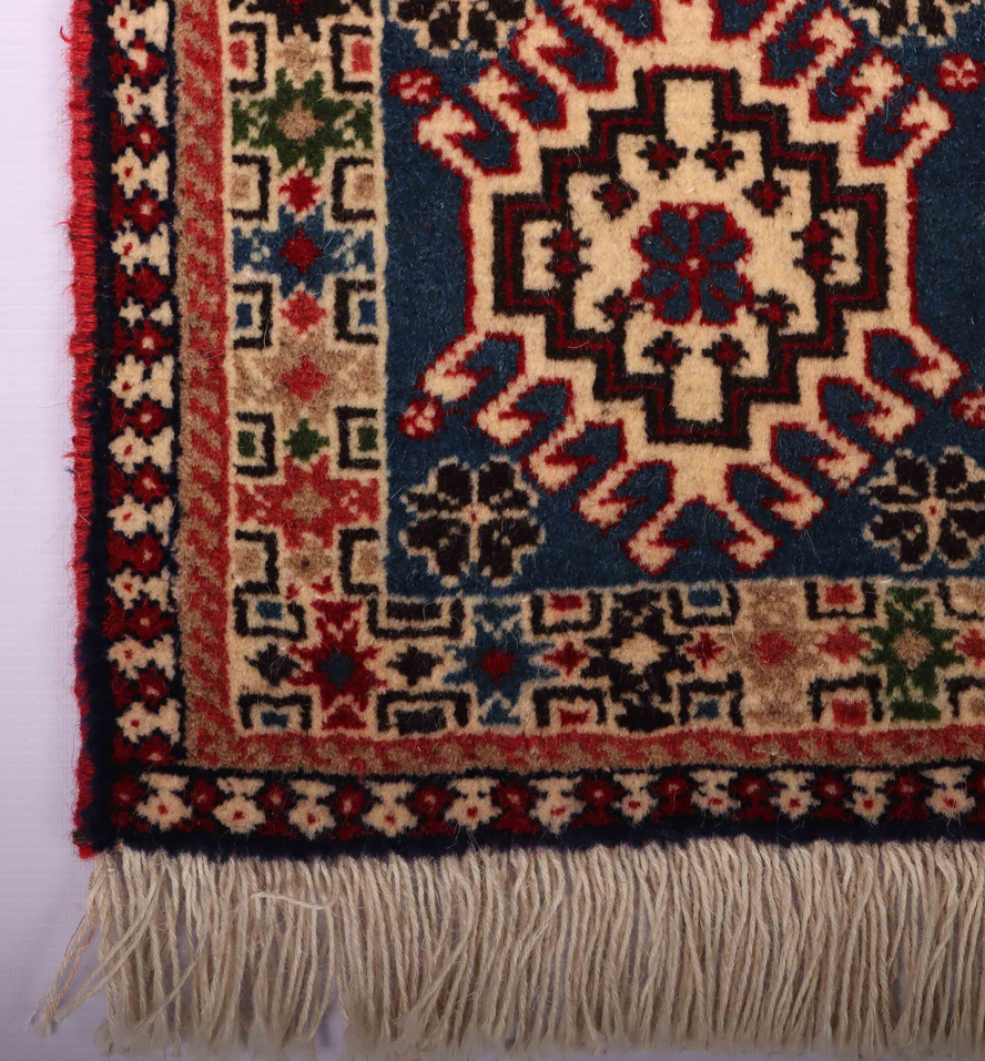 0.9x0.6M Persian Yalameh Rug - Image 2