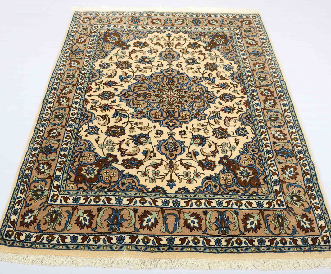 2.1x1.5M Fine Pistachio Kashmar Rug - Image 2