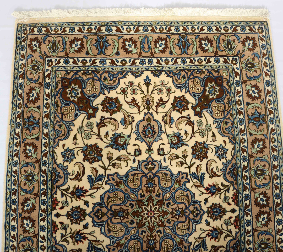 2.1x1.5M Fine Pistachio Kashmar Rug - Image 6