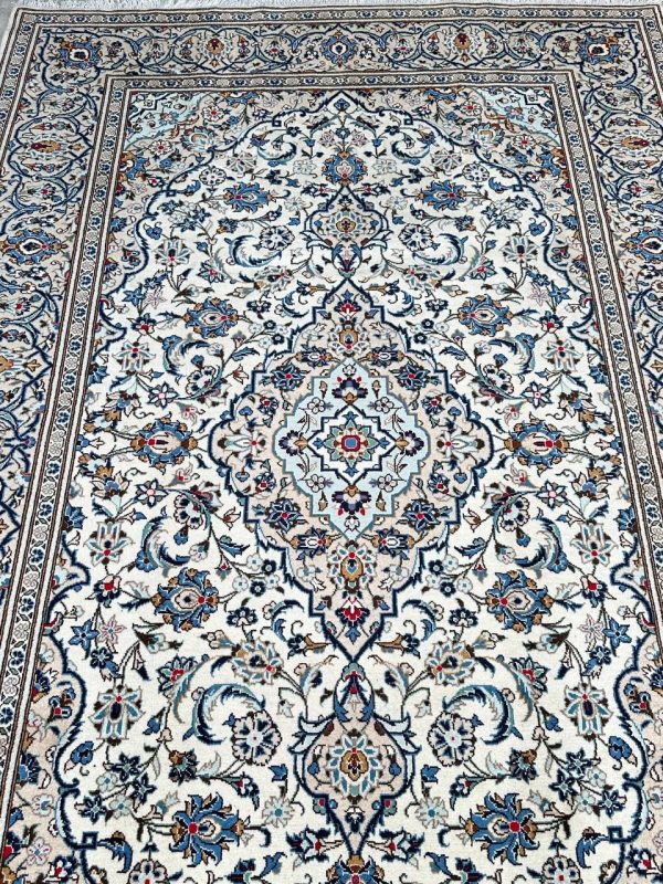 3x2M Beige Persian Kashan Rug