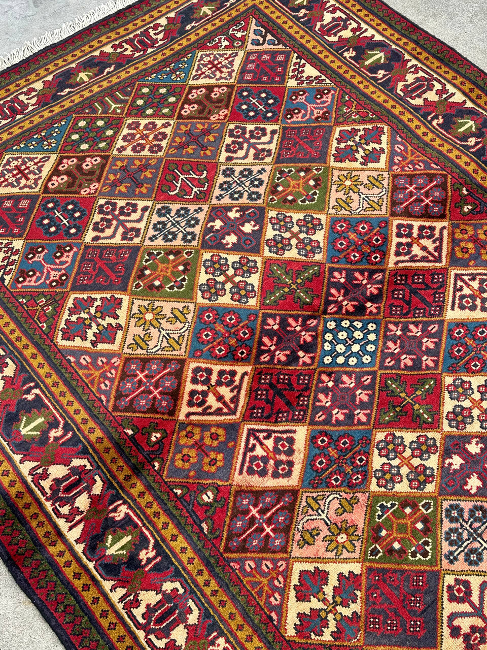 2x1.4M Persian Joshaghan Rug - Image 5