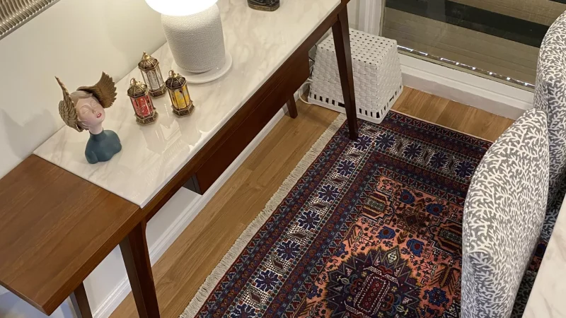 Exploring the Rich Artistry and Heritage of Persian Rugs 10 IMG 3282 scaled.jpg