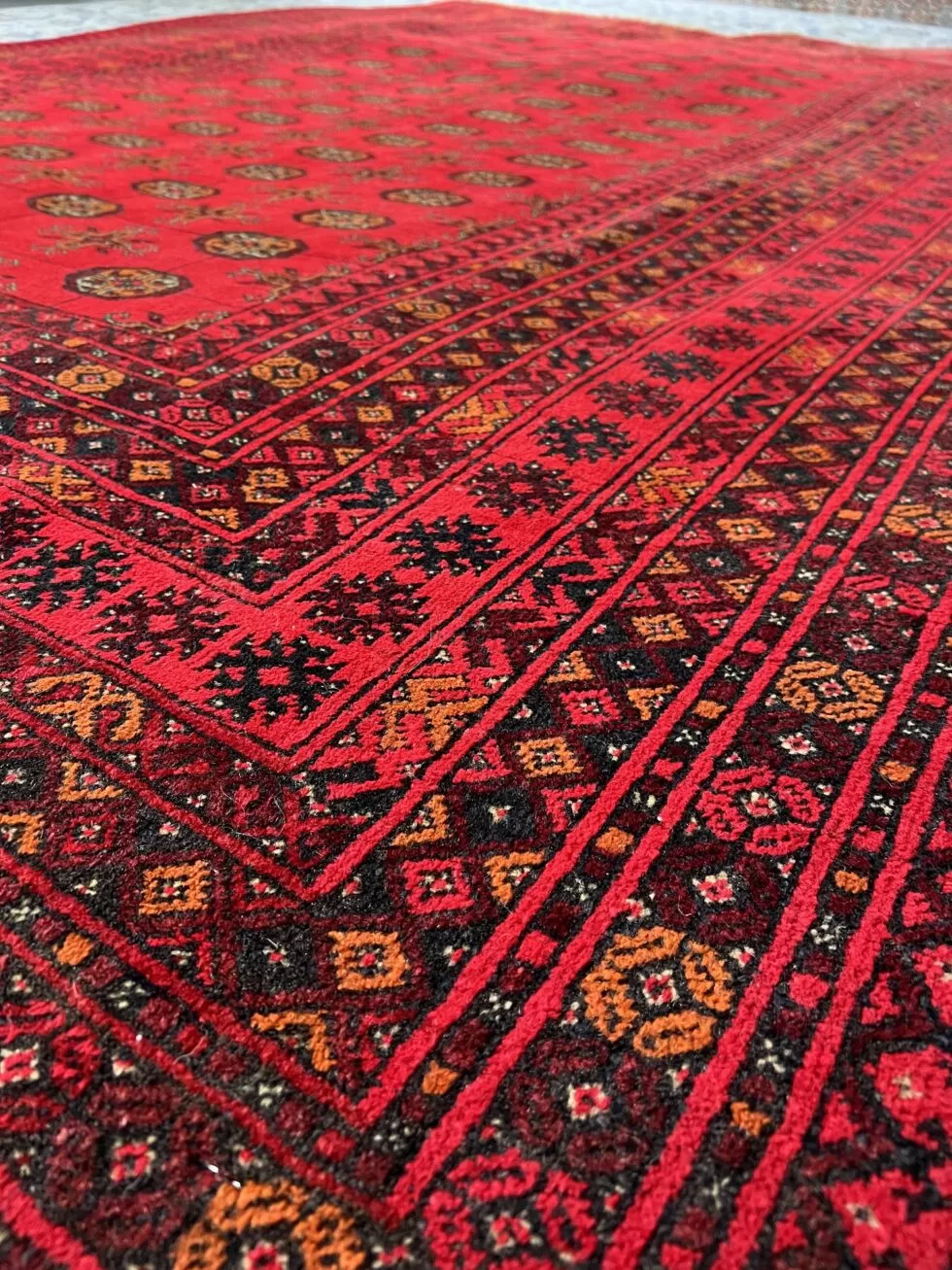 The Ultimate Selection of Persian Rugs and Runners for Stunning Home Decor