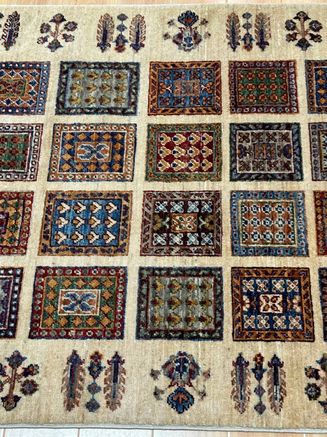 1.6 x 1 M Afghan Super Chobi Rug - Image 5