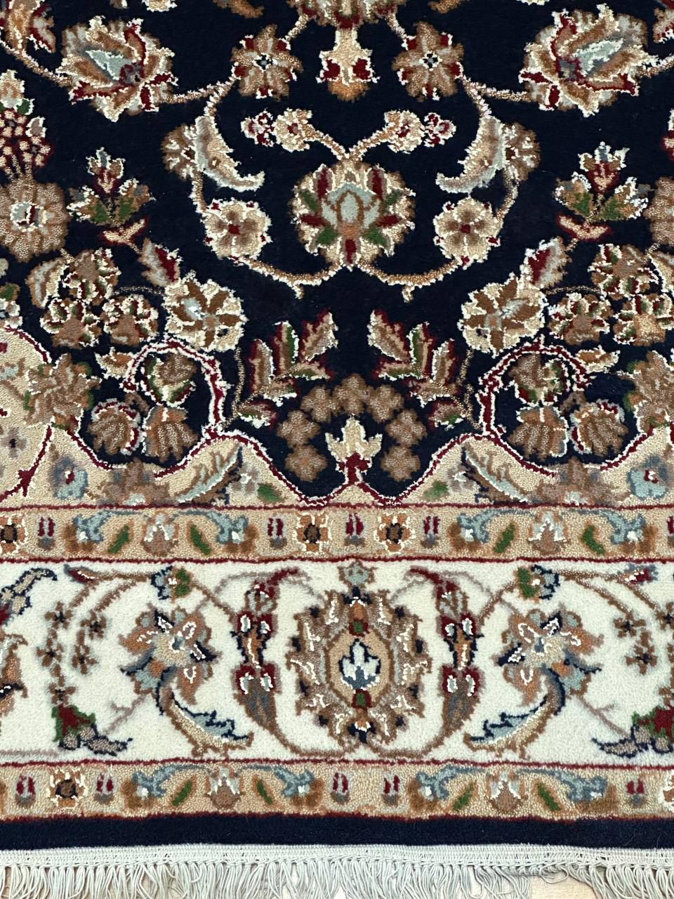 1.8 x 1.2 M Indian Wool & Silk Nain Design Rug - Image 6